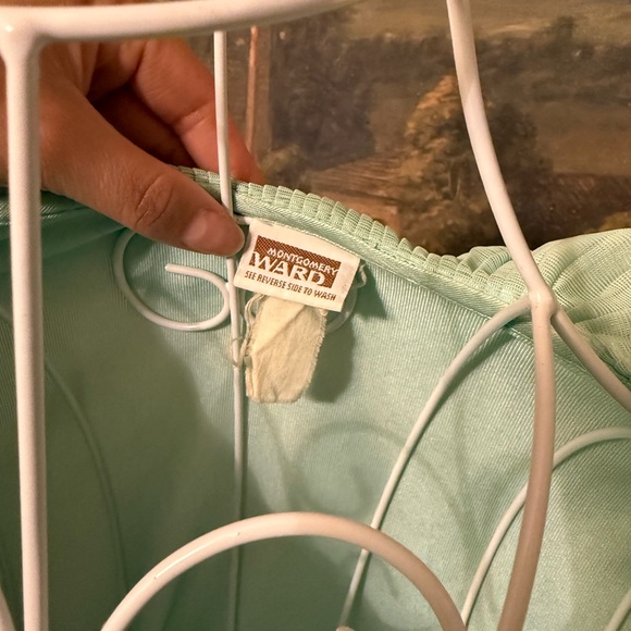 Vintage Light Aqua Ruffle-Trim Women's Robe FLAWED - Sleepwear - Picture 5 of 11